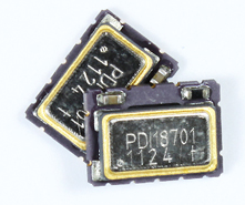 PDI TV07-25000X-C-N-D-3-R-Xضa(b)wʎ(VCTCXO)